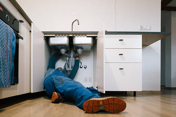 Professional Leak Detection technician working in Dudley, MA